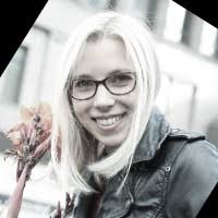 40+ perfiles de «Sara Stein»