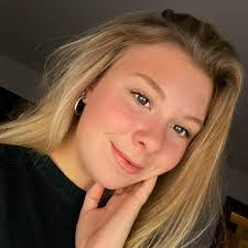 Sylvia Brainard's Instagram, Twitter & Facebook