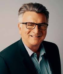 Brad Quast's Instagram, Twitter & Facebook