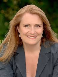 Diandra Douglas zuhause auf Mallorca