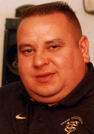 Accusé d'un meurtre, il reste en prison