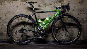 La diferencia de 10 segundos entre ambos promete una lucha por el podio que podría. Rigoberto Uran S Cannondale Supersix Evo Imgur