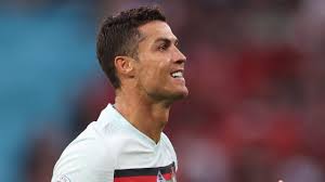 Il colosso americano ha perso nei giorni seguenti 4 miliardi di dollari in borsa. Euro 2020 Cristiano Ronaldo S Bottle Gesture Sees Coca Cola S Market Value And Share Price Drop Eurosport