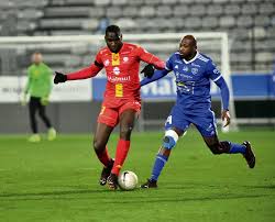 Vous êtes en déplacement et souhaitez être alertés des derniers résultats football ? Football National 1 Qrm S Incline Face A Villefranche