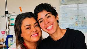 Foi como se arrancassem minhas entranhas', diz executiva sobre demissão da  Chanel