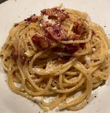 Swapping out traditional spaghetti for spaghetti squash saves about 190 calories per one cup serving. A Simple Classic Homemade Spaghetti Carbonara 9gag