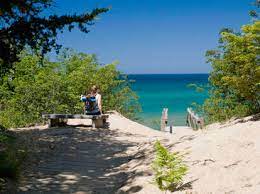 The best camping & campgrounds, michigan's upper peninsula south shore lake superior circle tour. Guide To Camping In Michigan S Upper Peninsula Thrillist