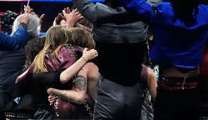 Måneskin from italy took drugs on the eurovision song contest 2021#eurovision #italy #maneskin #måneskin #final #contest #2021. M1hf09h9gfqmim