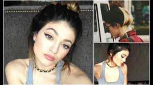 Scrolller is an endless random gallery gathered from the most popular subreddits. Kylie Jenner Bun Hair Tutorial Youtube