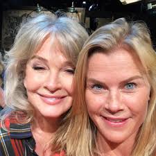 I always love when Sami comes back to Salem. Especially because she's  always in some sort of predicament. Of course… Marlena is maybe in it a bit  worse!??!! As always, @deidrehall_official &