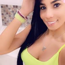 Valeria Enid 👑🖤 (@valemas205)