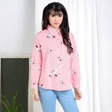 Di mana baju atasan tersebut bisa dikombinasikan dengan celana maupun rok sesuai dengan keinginan anda. Model Baju Atasan Wanita Lengan Panjang Terbaru Baju Atasan Lengan Panjang Model Baru Baju Atasan Lengan Panjang Modis Model Baju Atasan Wanita Wanita Model