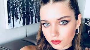 Afra saraçoğlu is a turkish actress. Afra Saracoglu Nereli Ve Kac Yasinda Afra Saracoglu Kimdir Magazin Haberleri