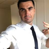 80+ perfiles de «Carl Klein»