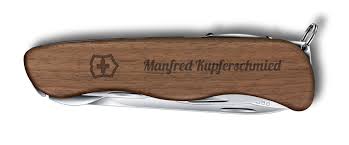 Find many great new & used options and get the best deals for victorinox winemaster swiss army knife damast limited edition 2019.9701.j19 at the best online prices at ebay! Victorinox Winemaster Olivenholz Druck Gravur By Moser Cigarren Thun