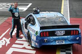 Each website has its own basis for making reviews. 10 Nascar Cup Drivers With Most Wins After Age 40 Kevin Harvick Is Moving Up