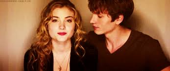 Chloe King | The Nine Lives Of Chloe King Wiki | Fandom