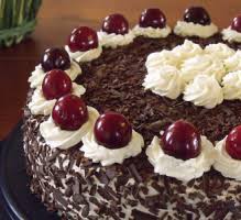Recette Foret Noire Inratable En Video Recette Recette Foret Noire Gateaux Et Desserts Recette