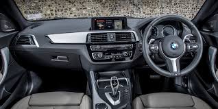 Nova bmw série 7 pode ser estacionada com controle remoto | carros e marcas. Bmw M140i 2015 2019 Interior Infotainment Carwow