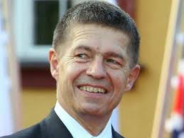 Mehr als "First Husband": Joachim Sauer wird 65