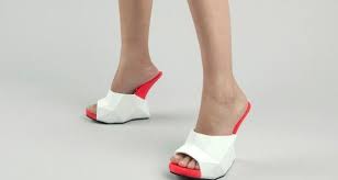 3d Printed Fashion Top 12 3d Printed Fashion Designs Con Immagini Scarpe Sandali Scarpe Strane Scarpe