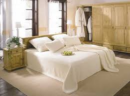 Pabrik langsung dipasok kualitas atas kulit domba bulu bantal wol australia bulu bantal. Bantal Wol Domba Pro Dan Kontra Dari Pengisi Wol Domba Ulasan Tekstil Rumah 2021