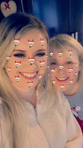 Sandra Freeland (@sandf66)