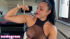 Strong_brunette  strong_brunette Nude Leaks OnlyFans - TheFap