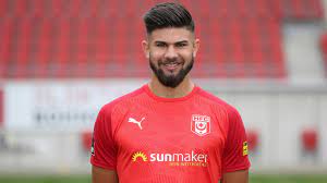 At halftime, borussia dortmund should be in the lead, with 48.78% chances. Bvb Newsblog On Twitter Official Borussia Dortmund Has Signed Antonios Papadopoulos 21 Dm From Hallescher Fc On A Free Transfer The German Is Planned For The Second Team And Played 35
