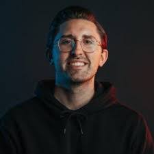 Tommy Drum's Instagram, Twitter & Facebook