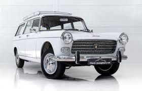 Peugeot 404 Break Luxe Familiale First Paint Never Restored Classic Youngtimers Com Peugeot Vintage Cars For Sale Car