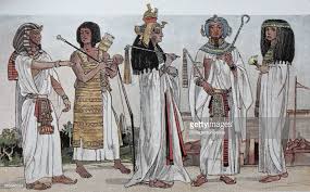 Clothing In Ancient Egypt New Kingdom 1600 1100 Bc From The Left Egypt Clothing Egypt Ancient Egypt