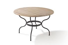 The fer dining table features a slab of natural acacia wood and a live edge to give it a rustic sculptural steel legs add a refined touch to make this dining room table a standout fit for hosting your. Table Ronde 120cm Chene Et Fer Forge Cigale Tables A Manger Pier Import