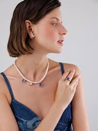 Senin harfin, senin hikayen…⭐️ Ürün Kodu:AP0011486 #BaşHarfiSen  #pırlantalıharfkolye #jestdiamond #abidinkuyumculuk