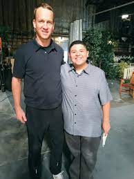 In the episode, gloria pritchett (sofia vergara) hired coa… Rico Rodriguez Twitterren The Great Peyton Manning Is Bringing His Many Talents To The Pritchett Delgado Family In Tonight S New Episode Of Modernfamily Https T Co Eua78il8lo Twitter