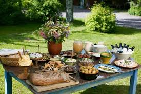 Durchsuche unsere auswahl an buffets & buffetschränken und finde dein lieblingsstück. Outdoor Buffet Table Setting Latest Buffet Ideas