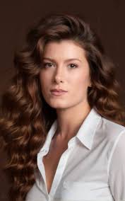 Gabriella Busich está no elenco de Paulo, O Apóstolo: "Feliz"