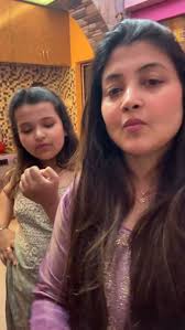 Meye liye chaye bana de aarya , #instagram #facebook #reelsvideo #meta  #video #bonding #family #viralvideo #momdaughter #comedy #ɪɴsᴛᴀɢᴏᴏᴅ  #instafashion #instadaily #instababy