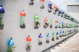 Ergo landen die leeren flaschen im müll. Basteln Mit Pet Flaschen Kreative Wohnideen Aus Kunststoff Freshouse