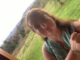 Jeweler with mountain and sea glass necklace?