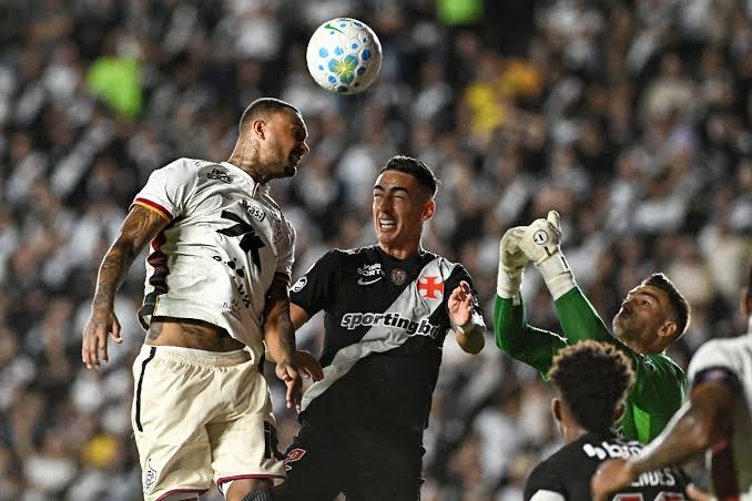 VIT&Oacute;RIA SAI ATR&Aacute;S NA COPA DO BRASIL - Bahia Economica