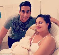Latest on villarreal defender ramiro funes mori including news, stats, videos, highlights and more on espn. Everton Star Ramiro Funes Mori Poses With Baby Daughter Daily Mail Online