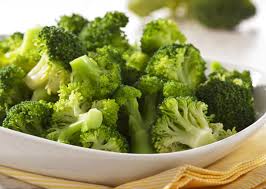 Other cruciferous veggies include rocket, radish, wasabi and bok choy. Can Cats Eat Broccoli Carrots And Other Fruits And Vegetables