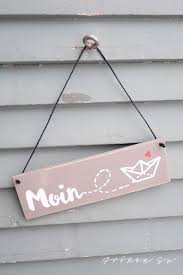 Das lernst du von holz harry: Froken Su Mein Kreativblog Diy Kreative Holzturschilder Ganz Leicht Selber Machen Werbung Holzturschilder Turschild Basteln Turschilder