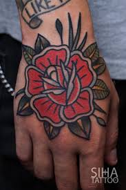 By Hugo At Siha Tattoo Mas Tatuajes Tradicionales Tatuajes Tatuaje Estilo Tradicional