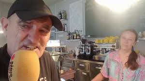 Avui el santboià de la setmana és l'Albert Mendiola del restaurant “La  Marimorena”!