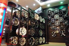 Car Accessories Shops In Various Cities Team Bhp Car Showroom Design Car Accessories Accessories Shop