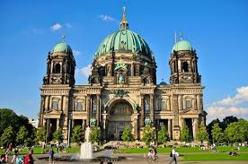 Maybe you would like to learn more about one of these? Top 30 Dostoprimechatelnosti Berlina