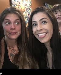 Ariana Beasley's Instagram, Twitter & Facebook