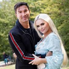 Daniela denise katzenberger is a german reality tv personality, actress, restaurateur, singer, television presenter, and model. Daniela Katzenberger Verdacht Bestatigt Hat Sie Ihr Geheimnis Geluftet Gala De
